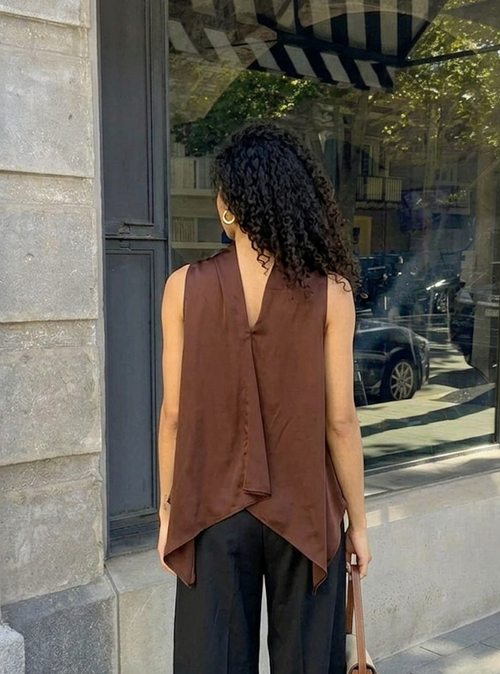 Blusa Satin Café